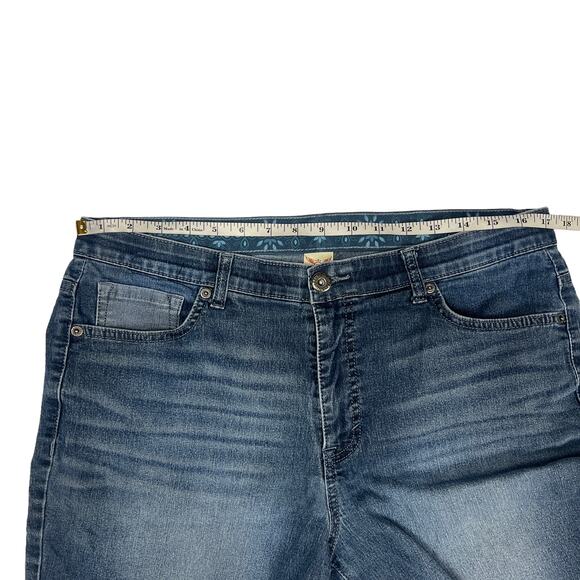 Faded Glory Denim Bermuda Shorts Stretch Waist Patchwork Pocket Plus Size 16W - Picture 4 of 9